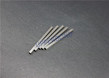 購入 ペーパー カッターのタバコの機械類の予備品のタバコのティッシュの切断をひっくり返すこと オンライン製造